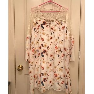 𝔸.𝕟.𝕒. 𝕃𝕒𝕔𝕖 & 𝔽𝕝𝕠𝕣𝕒𝕝 𝔻𝕣𝕖𝕤𝕤